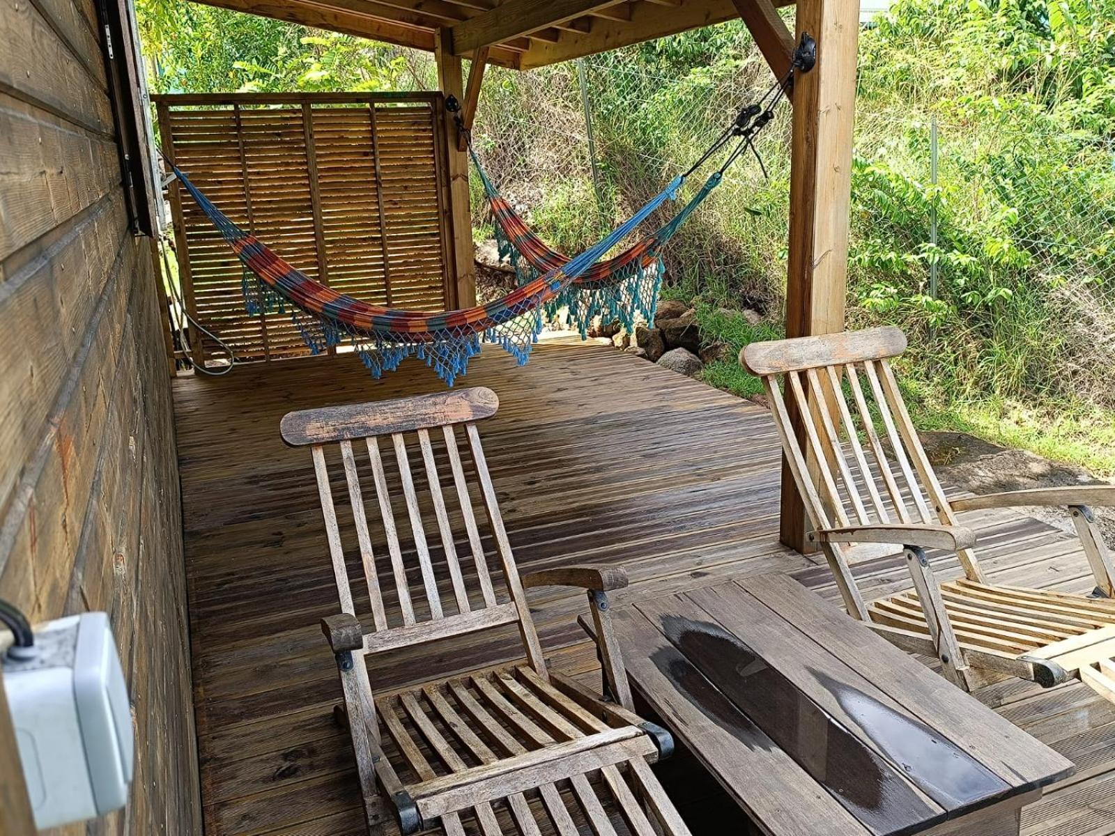 Ti Kaz Anoli Cottage En Bois Avec Vue Sur La Baie Terre-de-Bas المظهر الخارجي الصورة